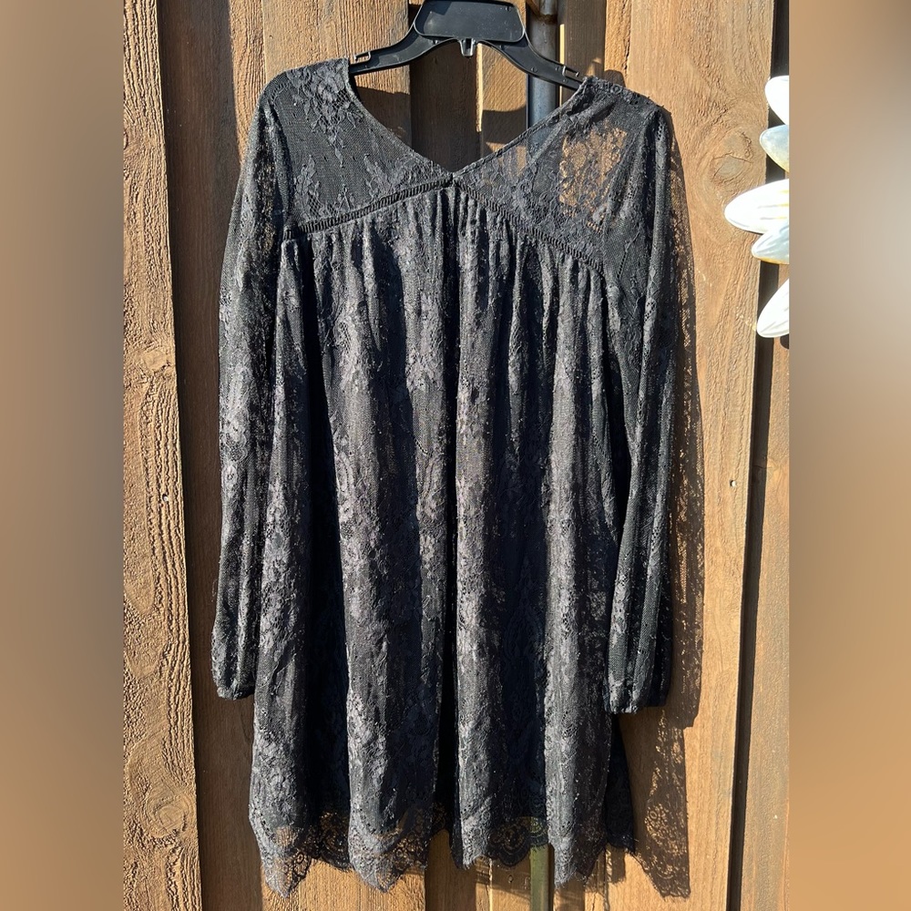 Xhilaration Womens Black Lace Overlay Long Sleeve Stretch Dress
